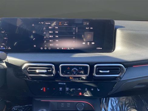 New 2026 Nissan Sentra SV image 9