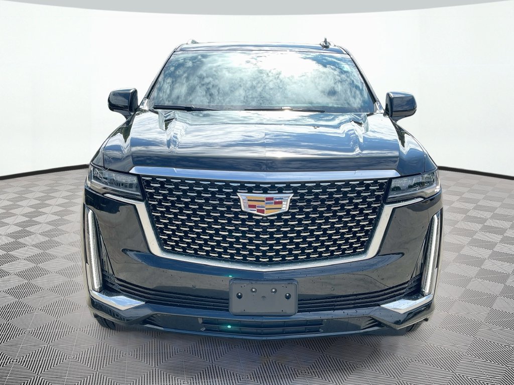 Used 2023 Cadillac Escalade ESV Luxury RWD image 2