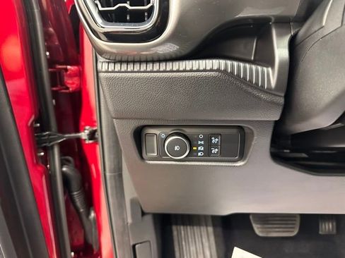 New 2025 Ford Ranger XLT w/ Equipment Group 301A High image 38