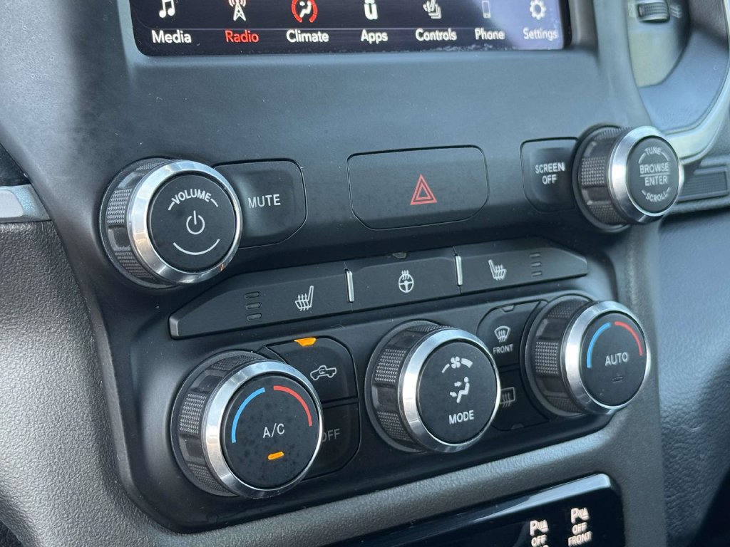 Used 2020 RAM 1500 Big Horn AWD/4WD image 19
