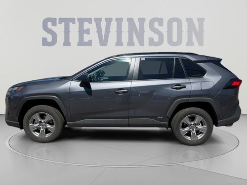 Used 2024 Toyota RAV4 LE AWD/4WD image 2