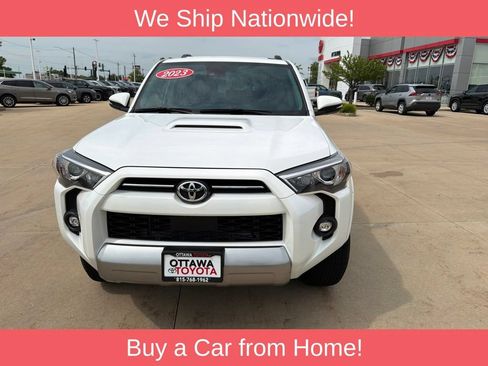 Used 2023 Toyota 4Runner TRD Off-Road Premium w/ Moonroof Package AWD/4WD image 9