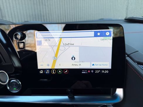 Used 2021 Chevrolet Corvette Stingray Premium Cpe w/ Z51 Performance Package image 35