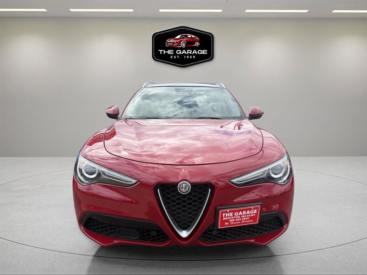 Used 2018 Alfa Romeo Stelvio Ti AWD/4WD image 8
