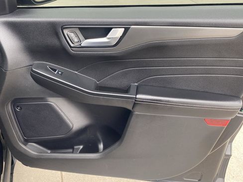 Used 2023 Ford Escape Active image 20