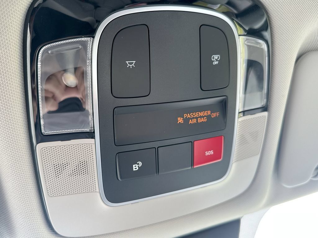 Certified 2025 Hyundai Tucson Blue AWD/4WD image 23