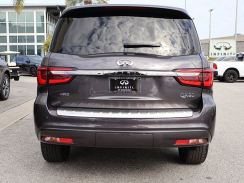 Certified 2023 INFINITI QX80 Premium Select w/ Cargo Package image 8