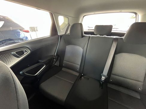 Used 2025 Kia Soul LX w/ LX Technology Package image 39