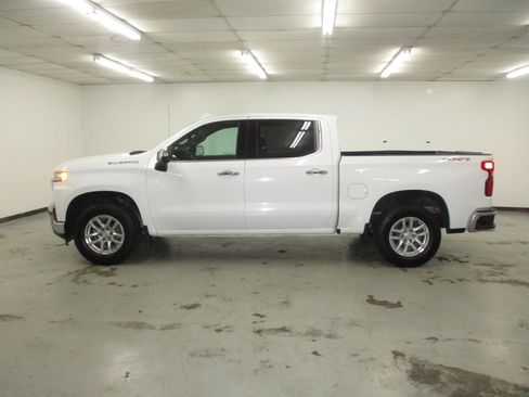 Used 2020 Chevrolet Silverado 1500 LTZ w/ LTZ Convenience Package AWD/4WD image 14