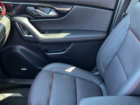 Certified 2024 Chevrolet Blazer RS w/ Enhanced Convenience Package image 20