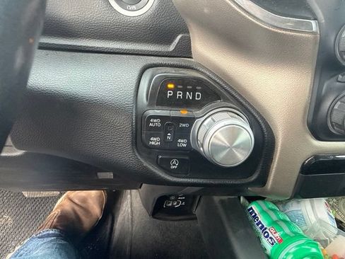 Used 2020 RAM 1500 Laramie AWD/4WD image 23