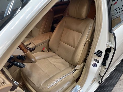 Used 2010 Mercedes-Benz S 550 4MATIC image 24