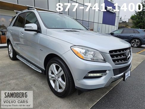 Used 2012 Mercedes-Benz ML 350 BlueTEC 4MATIC image 3