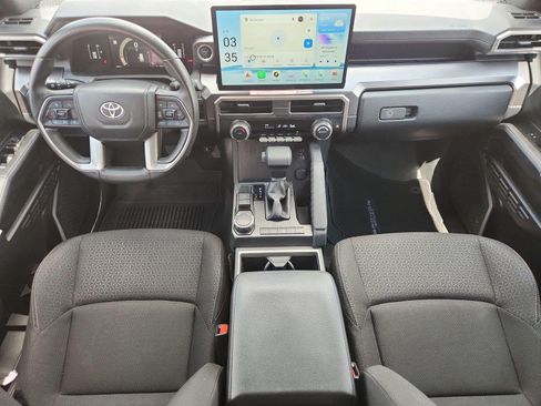 Used 2026 Toyota 4Runner SR5 RWD image 19