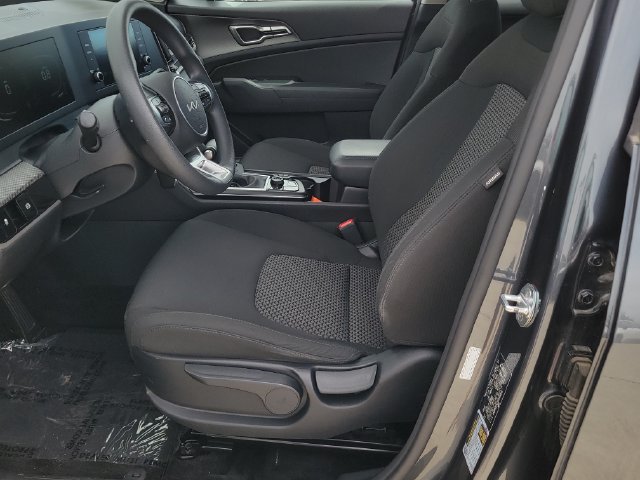 Certified 2023 Kia Sportage LX AWD/4WD image 9