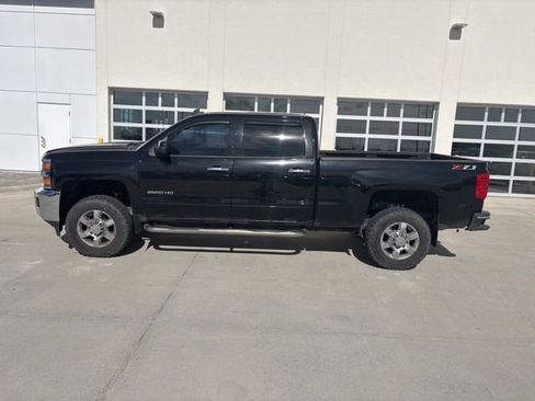 Used 2018 Chevrolet Silverado 2500 LT w/ LT Fleet Convenience Package image 6