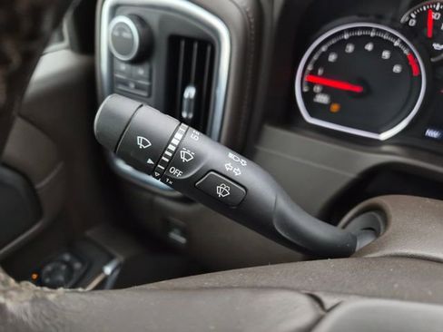 Used 2022 Chevrolet Silverado 3500 LT w/ Convenience Package AWD/4WD image 22