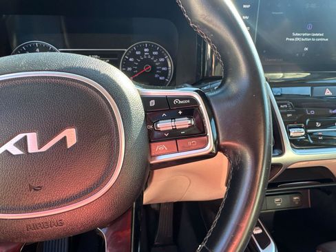 Used 2022 Kia Sorento S image 24