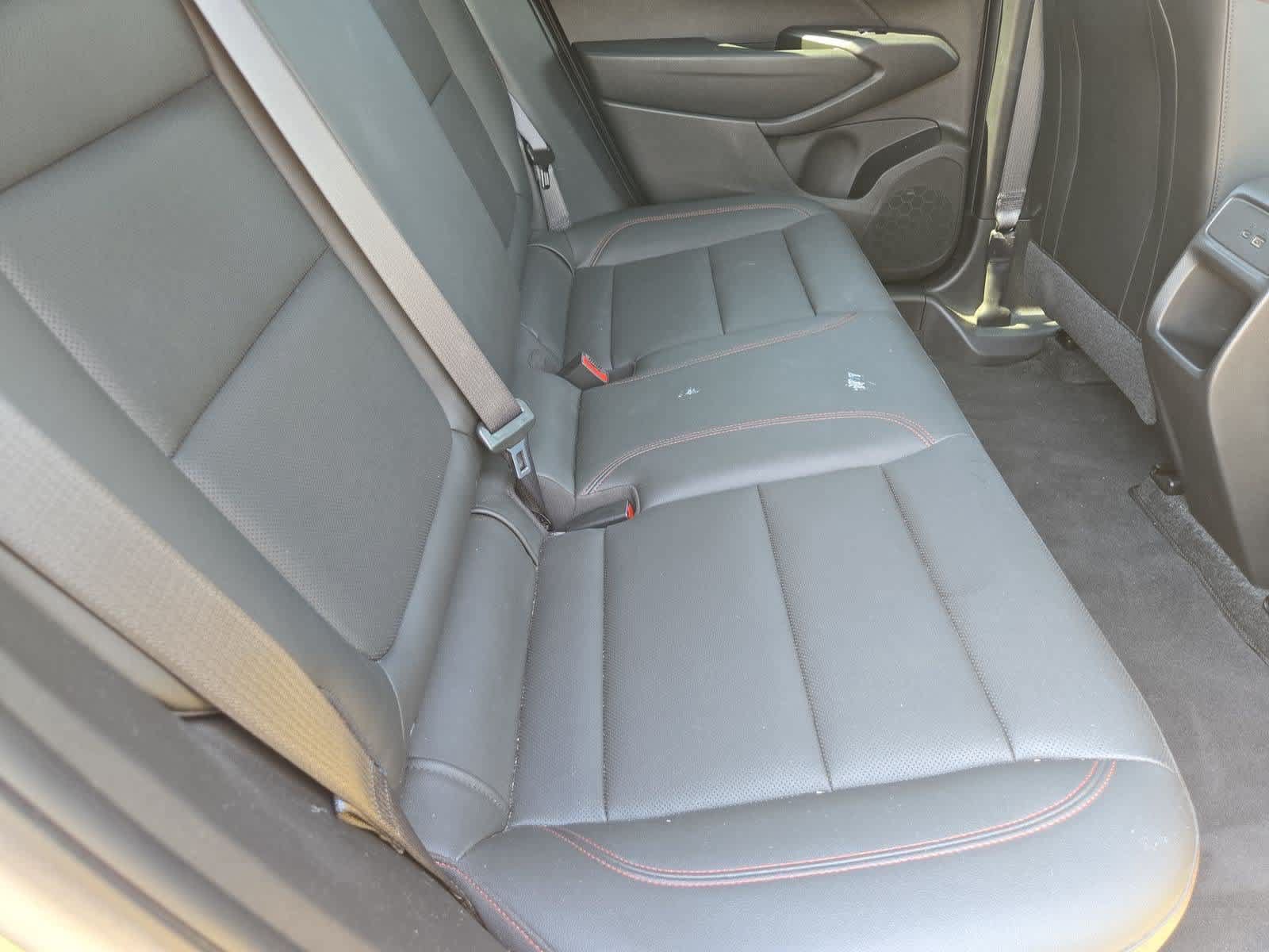 Used 2024 Chevrolet Trax RS w/ Sunroof Package FWD image 19