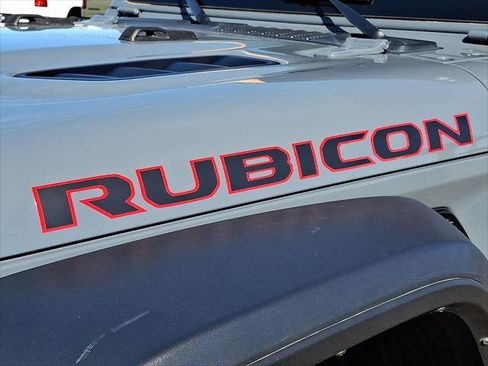 Certified 2024 Jeep Wrangler Unlimited Rubicon image 29