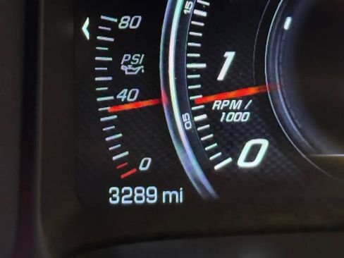 Used 2019 Chevrolet Corvette Stingray Coupe w/ 1LT RWD image 14