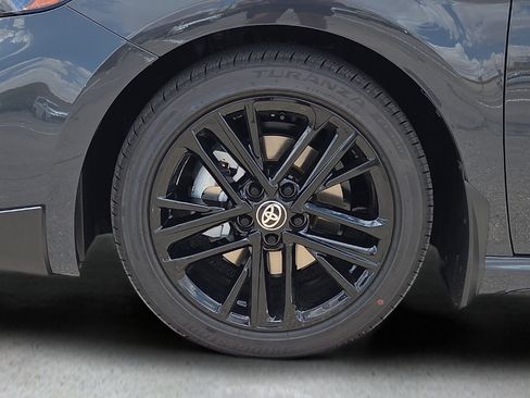 New 2026 Toyota Camry SE FWD image 9