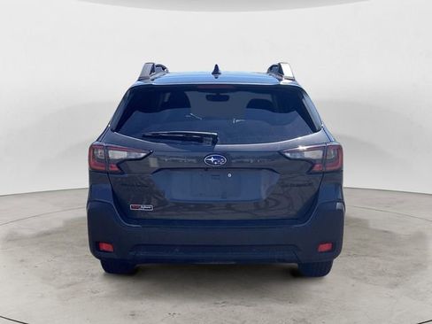 Used 2023 Subaru Outback Onyx Edition AWD/4WD image 4