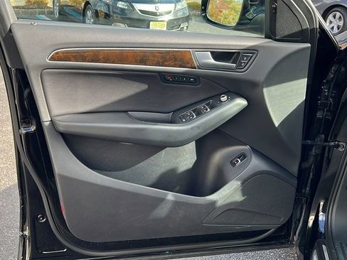 Used 2014 Audi Q5 2.0T Premium Plus w/ Premium Plus Package image 20