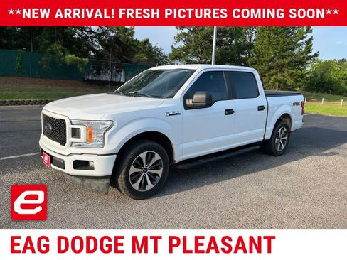 Used 2020 Ford F150 XL w/ Equipment Group 101A Mid RWD image 2