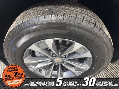 Certified 2025 Chevrolet Equinox LT w/ LPO, Floor Liner Package image 14