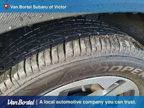 Used 2022 Subaru Forester Touring image 10