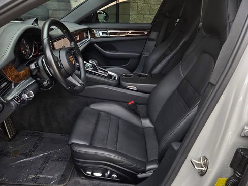 Used 2021 Porsche Panamera 4S image 23