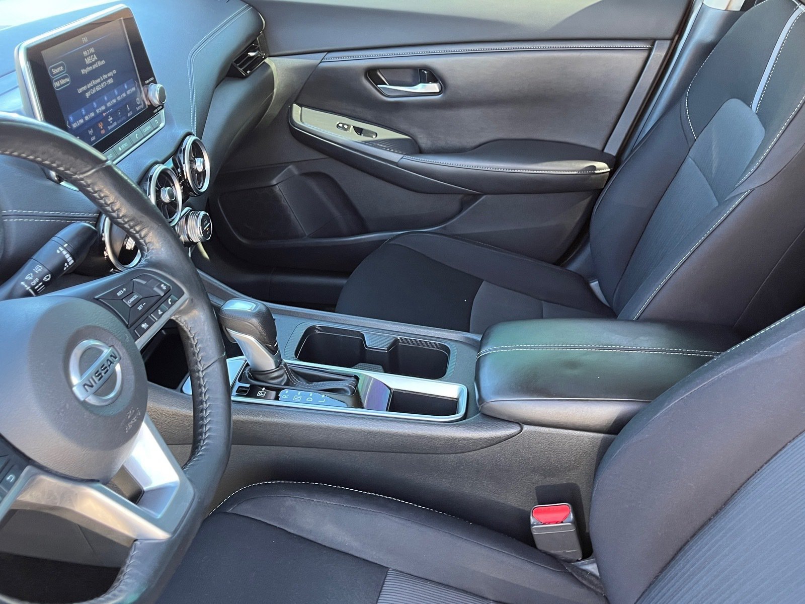 Used 2021 Nissan Sentra SV FWD image 17