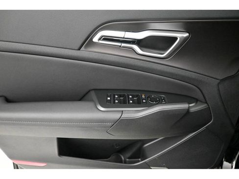 New 2026 Kia Sportage EX w/ EX Panorama Roof Package image 14