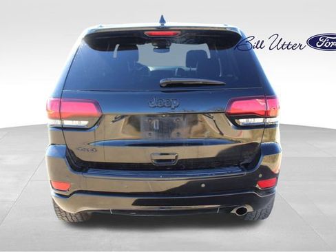 Used 2018 Jeep Grand Cherokee Altitude image 6