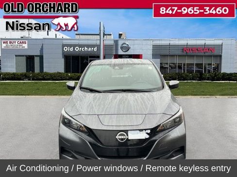 Used 2024 Nissan Leaf S image 4