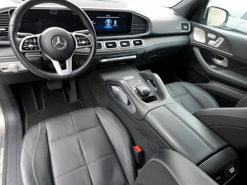 Used 2021 Mercedes-Benz GLE 450 4MATIC w/ 3rd Row Seat Package image 17