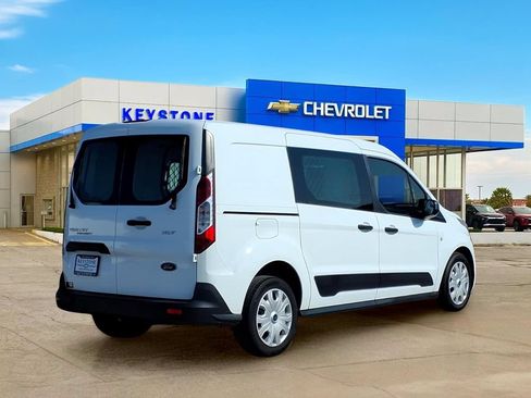 Used 2019 Ford Transit Connect XLT FWD image 7