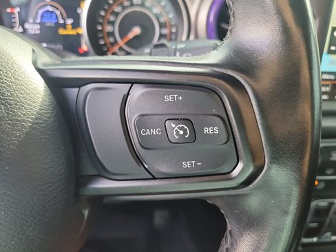 Used 2020 Jeep Wrangler Unlimited Sport S w/ Sun And Sound Package AWD/4WD image 32