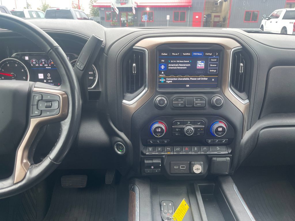 Used 2022 Chevrolet Silverado 3500 High Country w/ Technology Package AWD/4WD image 26