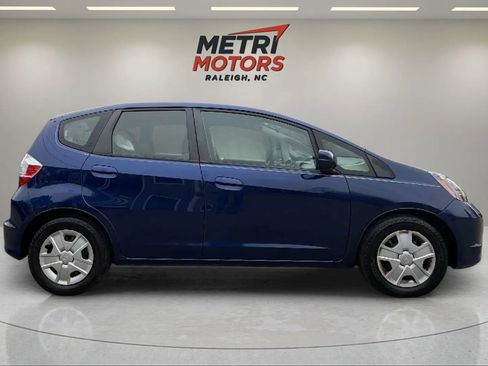 Used 2013 Honda Fit image 2