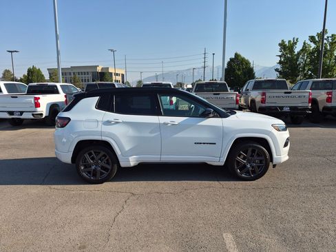 Used 2025 Jeep Compass Limited w/ High Altitude Package AWD/4WD image 2