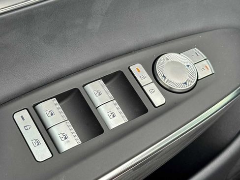 New 2026 Genesis Electrified GV70 image 38