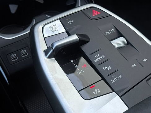 Used 2026 BMW X1 M35i w/ Technology Package image 16