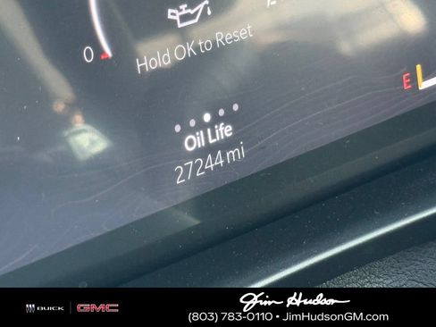 Used 2024 Jeep Grand Cherokee L Limited w/ Luxury Tech Group II AWD/4WD image 3