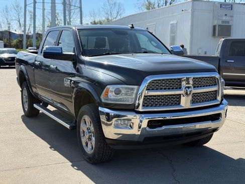Used 2014 RAM 2500 Laramie image 4