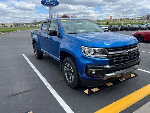 Used 2022 Chevrolet Colorado Z71 AWD/4WD image 1
