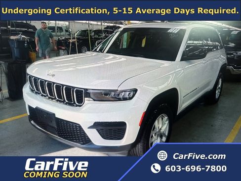 Used 2023 Jeep Grand Cherokee Laredo w/ Luxury Tech Group I image 1