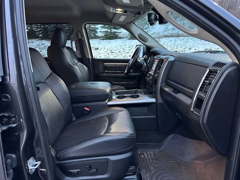 Used 2018 RAM 2500 Laramie w/ Sport Appearance Group image 10