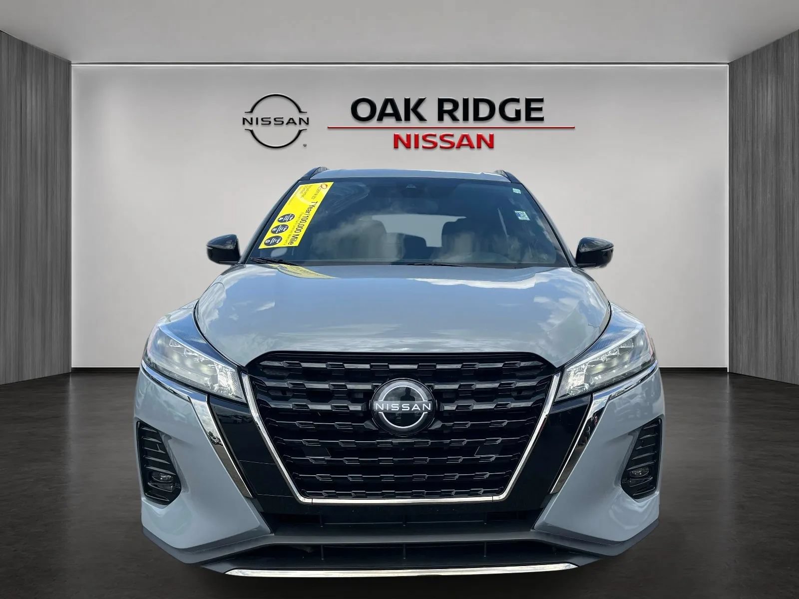 Used 2024 Nissan Kicks SR FWD image 8
